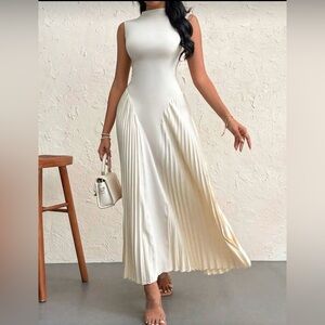 Women Elegant Pleated Tight-Fitting A-Line Dress